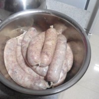 自制蒜味烤肠的做法图解4