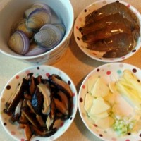 海鲜排骨砂锅粥的做法图解4