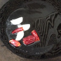素炒西葫芦 丝儿的做法图解2