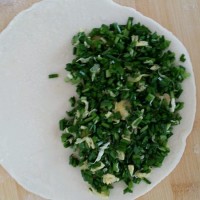 少油香软的韭菜盒子的做法图解7