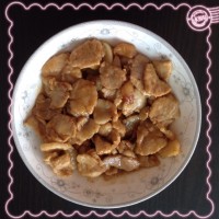 蒜香猪肉的做法图解1