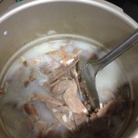 羊肉汤的做法图解1