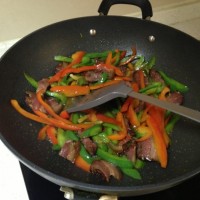 青椒炒腊肉的做法图解4