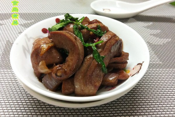 洋葱爆腰花的做法