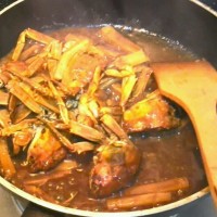 河蟹炒年糕的做法图解8