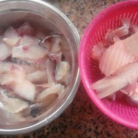 家常酸菜鱼的做法图解1
