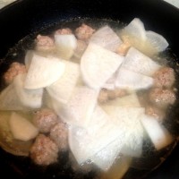 清淡鲜香肉丸汤的做法图解5