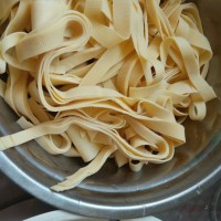 猫咪之家腊肉香肠蒸千张的做法图解6