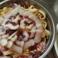 猫咪之家腊肉香肠蒸千张的做法图解8