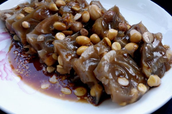 猪皮肉冻的做法