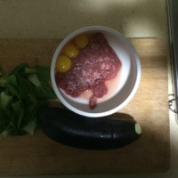 婴儿辅食之茄盒的做法图解1