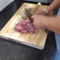 肉丸粉丝汤(含肉丸子做法)的做法图解1