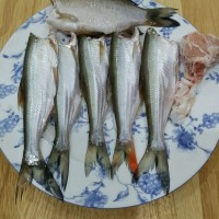 蘑菇鱼汤的做法图解1