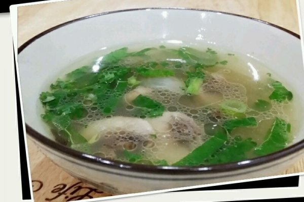 蘑菇鱼汤的做法