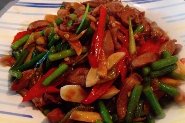 辣炒鸡心的做法