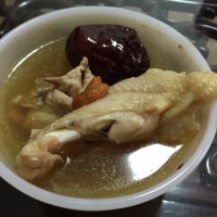 参片山药红枣鸡汤的做法图解8