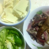 腊肉炒冬笋(鲜美下饭菜)的做法图解3