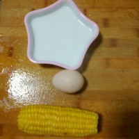 幼儿辅食玉米牛奶蒸蛋的做法图解1