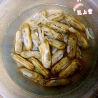 葱油蛏子「蛏子肥美时」的做法图解1