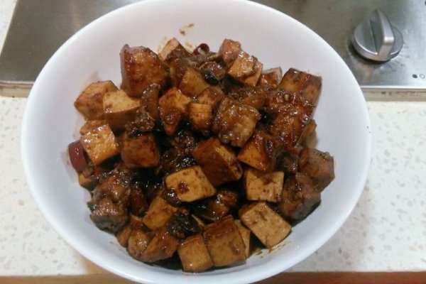 一口红烧肉(怡口糖)的做法
