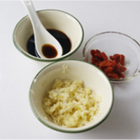 芝麻枸杞拌菠菜的做法图解4