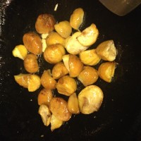 板栗烧童子鸡的做法图解6