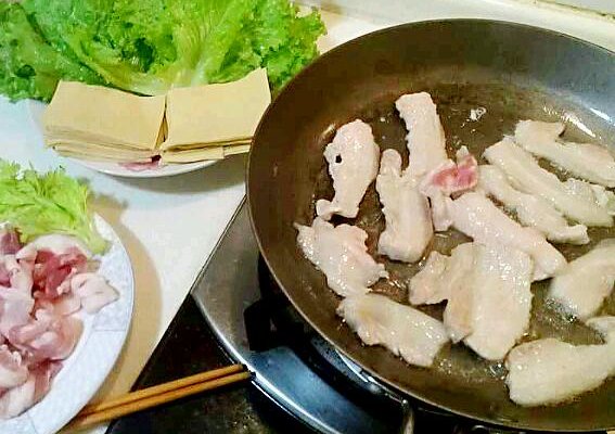 铁板五花肉(煎烤五花肉)的做法