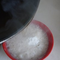 鸡蛋灌饼卷培根的做法图解5