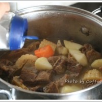 土豆炖牛肉的做法图解5
