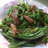 豆豉鲮鱼油麦菜的做法图解5