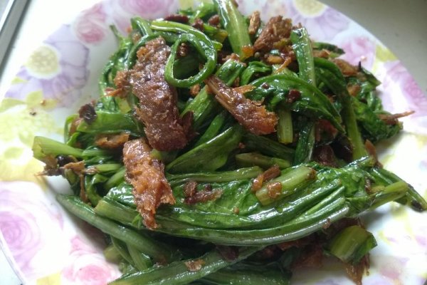 豆豉鲮鱼油麦菜的做法
