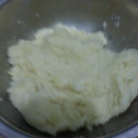 炼乳土豆泥的做法图解1