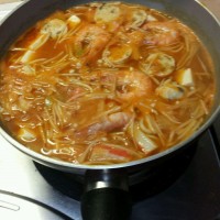 韩式辣白菜海鲜汤的做法图解4