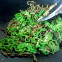 酸豆角腊鸭的做法图解6