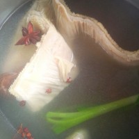 清汤牛肚炖萝卜的做法图解2