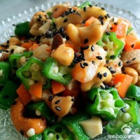 宝宝最爱 秋葵腰果炒虾仁的做法图解4