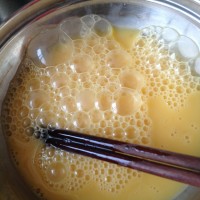 懒人食谱番茄炒蛋的做法图解1