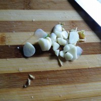 芹菜小炒肉的做法图解4
