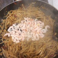 超级减肥:酸辣虾仁豆芽的做法图解4