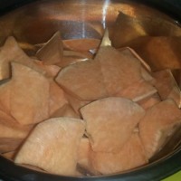 新手也能做拔丝红薯的做法图解1
