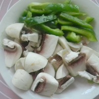 香辣烤鱼的做法图解1