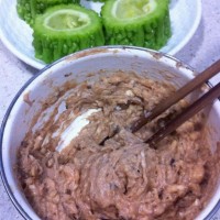 #十二道锋味复刻# 鲜肉虾蓉酿苦瓜的做法图解4