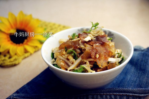 白菜心拌海蜇的做法