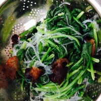 菠菜拌粉丝的做法图解2