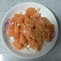 家制牙签肉(鸡肉)的做法图解2