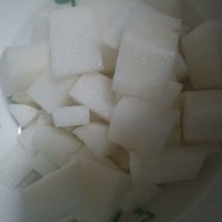 蚝油鲍汁萝卜的做法图解2