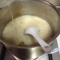 营养早餐~鸡肉蛋花粥的做法图解5