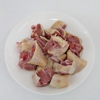 姬松茸炖土鸡的做法图解3