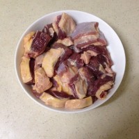 萝卜焖牛腩的做法图解2