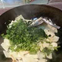 冬笋炒雪里蕻的做法图解8
